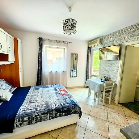 Appartamento Lea With Pool *