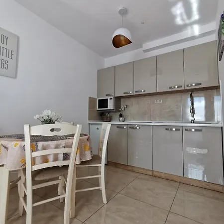 Lea Apartmán Malinska