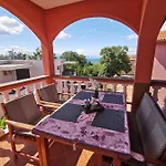 Apartament Lea With Pool *