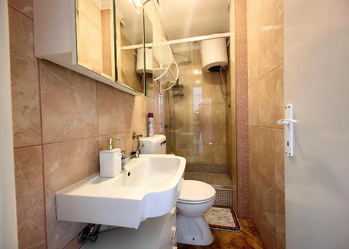 Lea With Pool 아파트 *